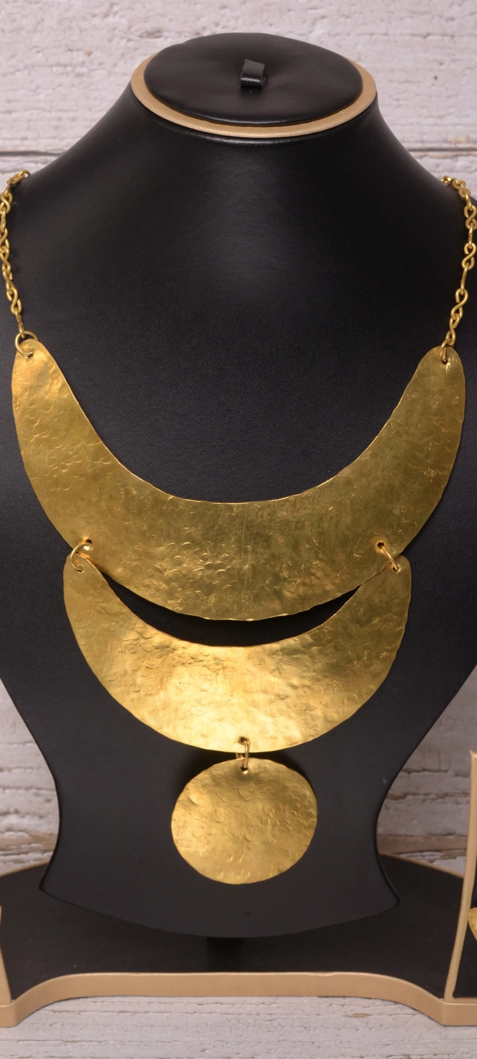Amara Contemporary Dokra Necklace
