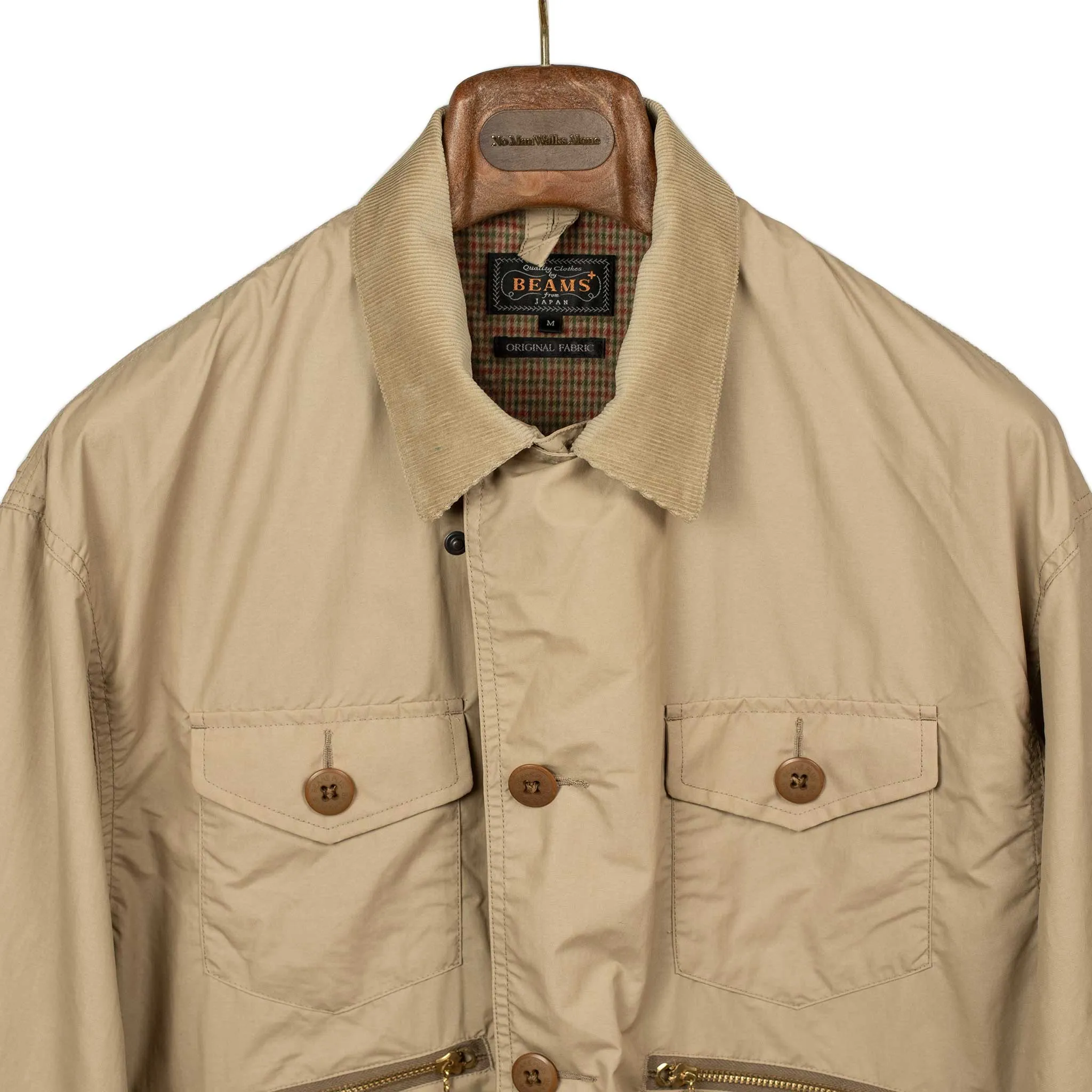 Fishing jacket in beige nylon