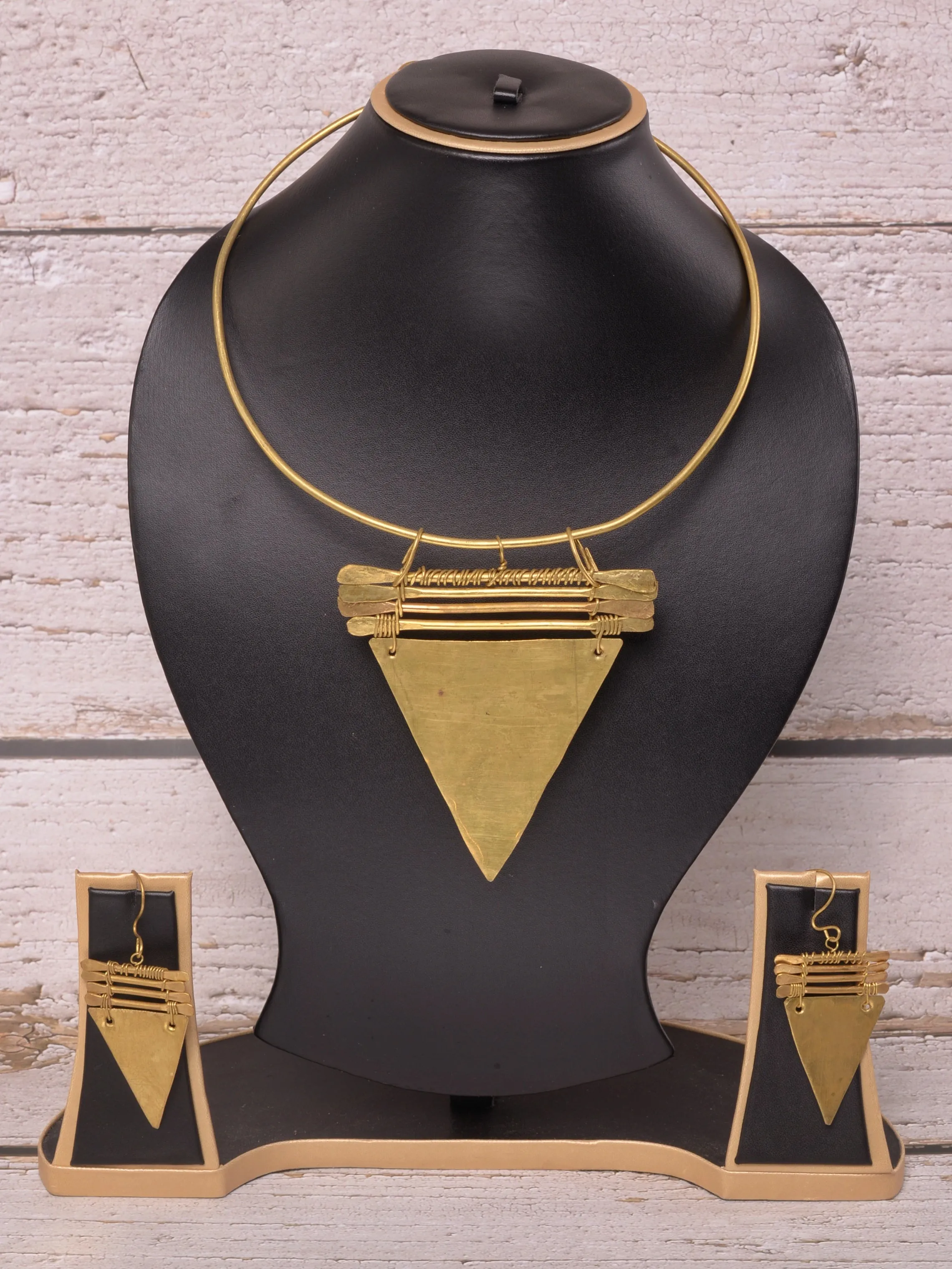 Viha Dokra Hasli Necklace & Earrings set